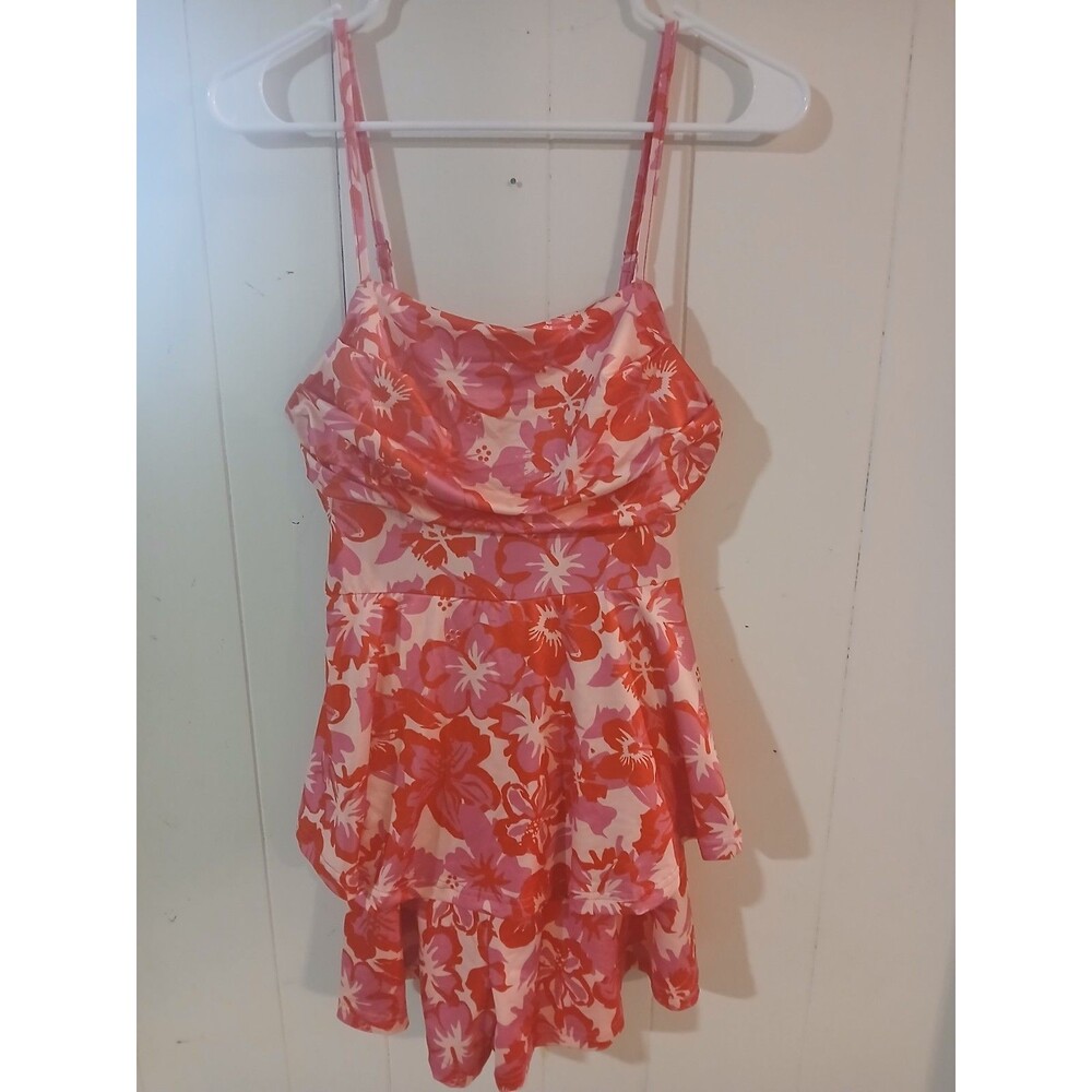 Pink Floral Tiered Romper Women’s Size Large Summer Beach Tropical Vacay